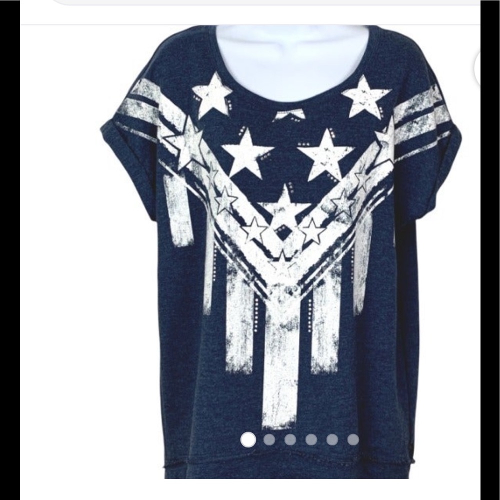 Rock and Republic blue w/ white stars t-shirt   size M